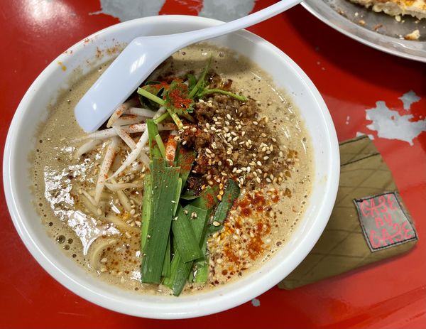「担々麺＋α」@台風飯店の写真