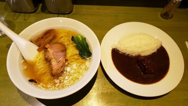 「支那そば　半カレーセット」@インディアン 池上店の写真