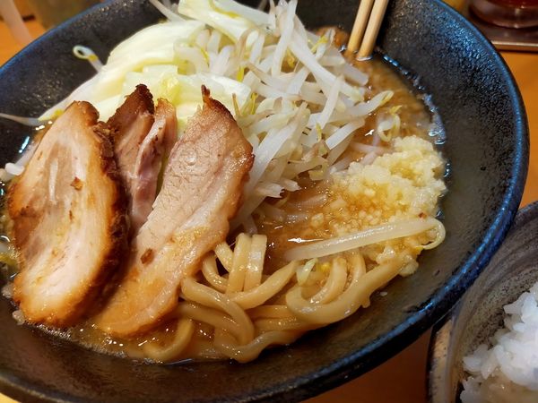 「家二郎（にんにく・ライス）」@横浜家系ラーメン 家家家 石神井公園店の写真