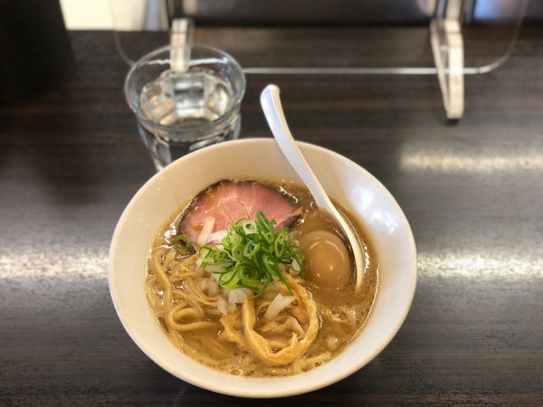 「魚介豚骨らーめん+味玉」@浜田山の写真