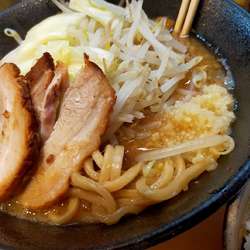 家二郎（にんにく・ライス）