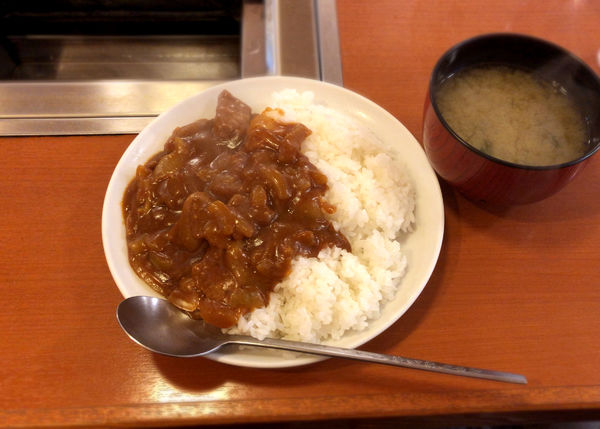 「ビーフカレー(480円)」@焼肉さちの写真