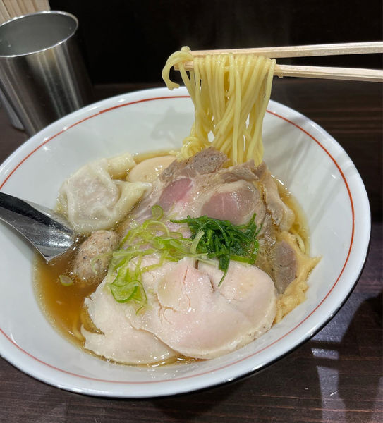 「特製鶏醤油そば 1100円」@麺匠 とり松の写真