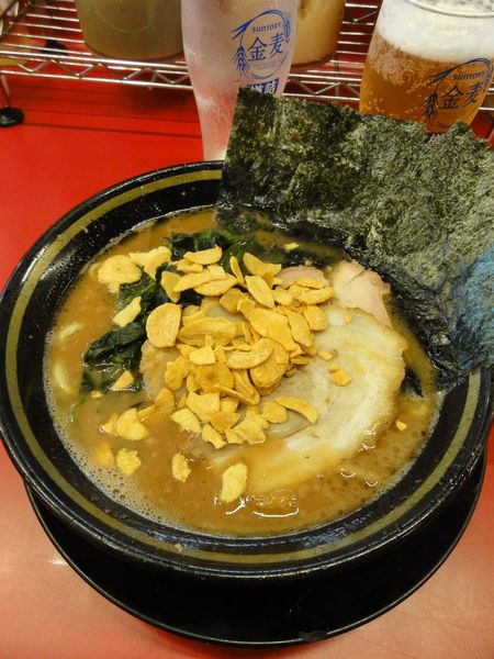 「ラーメン750円硬薄バラ50円金麦2」@柏 王道家の写真