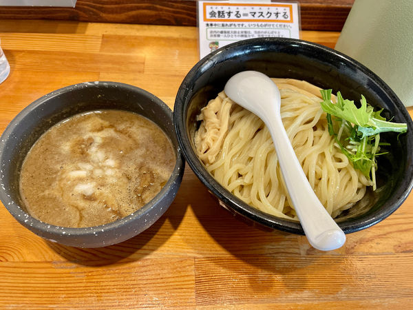 「濃い水曜日スペシャル つけ麺」@麺堂HOMEの写真