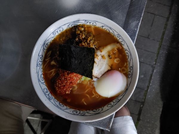 「ラーメン　ピリ辛　高菜　タマゴ」@龍園の写真