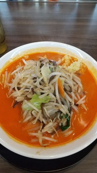 「旨辛ラーメン」@濃魂タンメンかみもりの写真