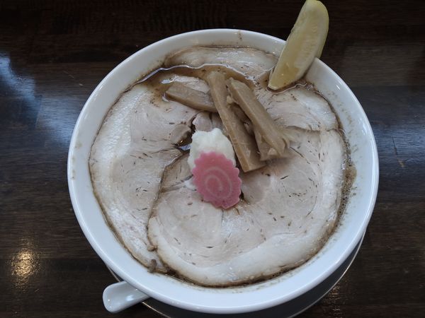 「秋刀魚煮干し蕎麦チャーシュートッピング」@秋刀魚煮干し蕎麦 高倉の写真