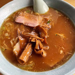 ラーメン　550円