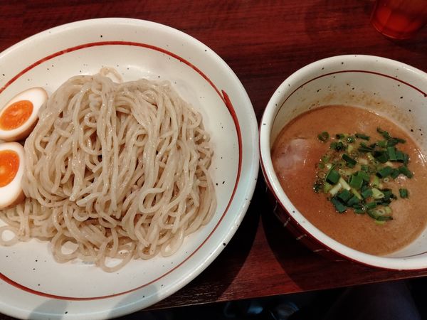 「胡麻つけ麺＋味玉」@拉麺 阿修羅 船橋本店の写真