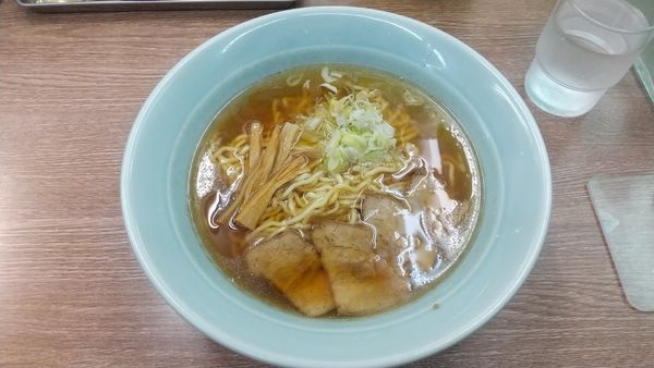 「ラーメン700円」@名代らーめん 航海屋 新宿店の写真