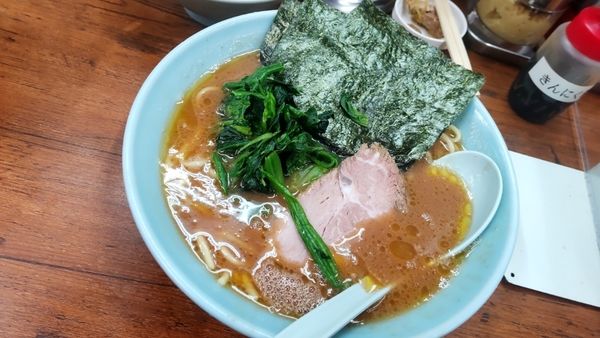「ラーメン並」@横浜ラーメン 武蔵家 成増店の写真