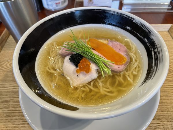 「のどぐろ煮干の白醤油そば」@麺処しろくろの写真