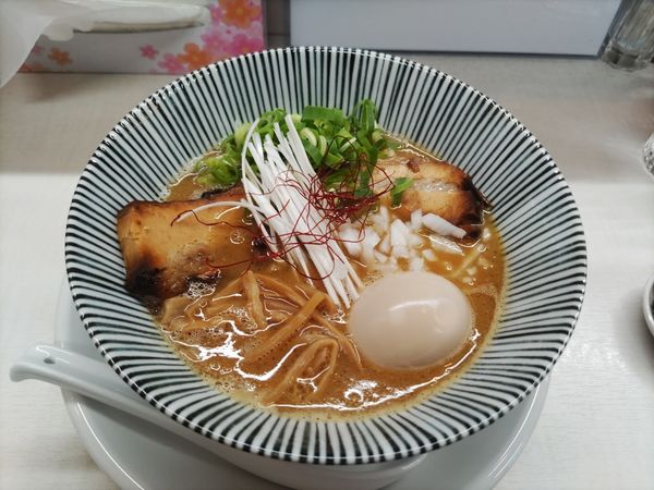 「濃厚魚介らぁ麺」@らぁ麺 団欒の写真
