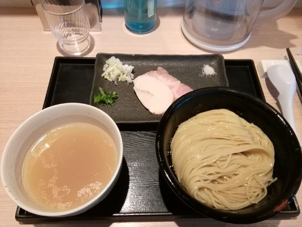 「貝出汁細つけ麺　950円」@麺屋 一燈の写真