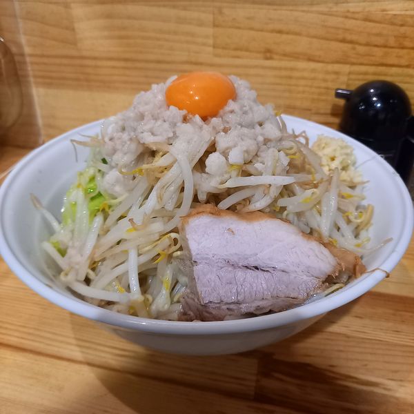 「まぜそば　醤油　大盛り　￥900」@麺処 MAZERUの写真