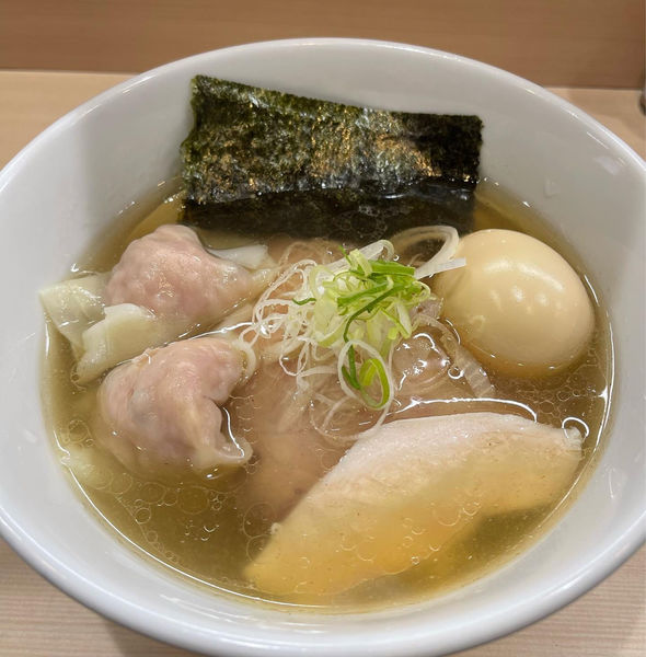 「特製塩中華そば（1250円）」@手揉み中華そば 中村の写真