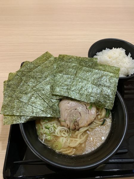 「海苔らーめん 770円 ライス(オープン無料)」@ミライ堂 本店の写真