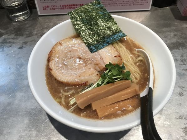 「やまらぁ 850円」@麺 やまらぁの写真
