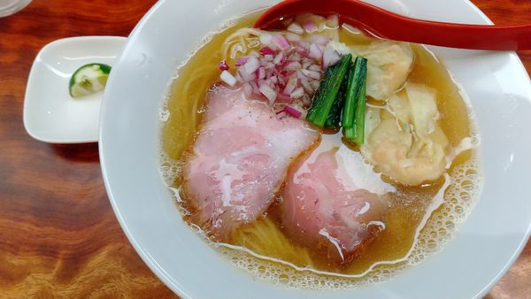 「【期間限定】淡麗 煮干しそば(¥900)」@三馬路 東京店の写真