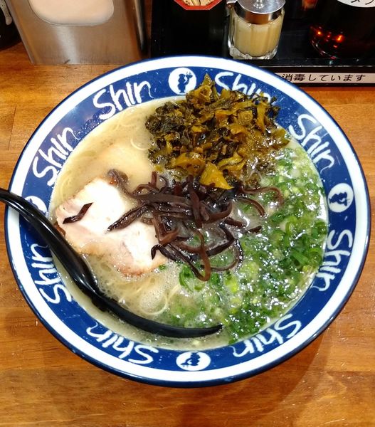 「高菜らーめん 790円」@博多らーめん ShinShin アミュプラザ小倉店の写真