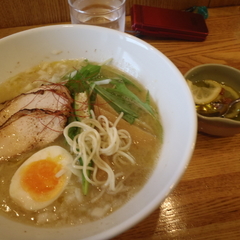 鶏白湯らあめん専門店ハイカラの画像