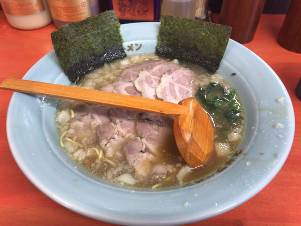 「チャーシューメン(アブラ多め、味濃いめ) 870円」@ラーメンショップ椿 春日部南桜井店の写真