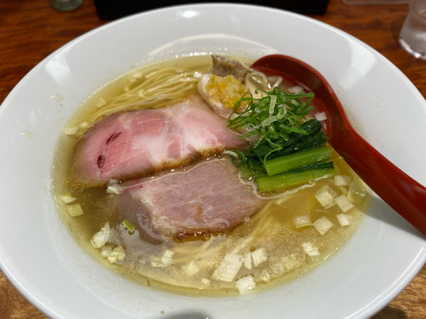 「塩ラーメン」@三馬路 東京店の写真