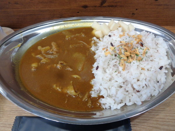 「まむ舎のカレー 700円」@小さなめし屋さん まむ舎の写真