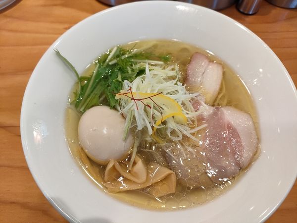 「鶏塩卵ラーメン」@麺処 ぐり虎 海老名店の写真