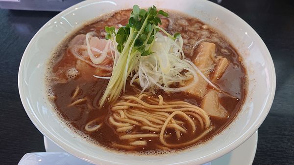 「UWO+大盛」@ラーメンキャロルの写真