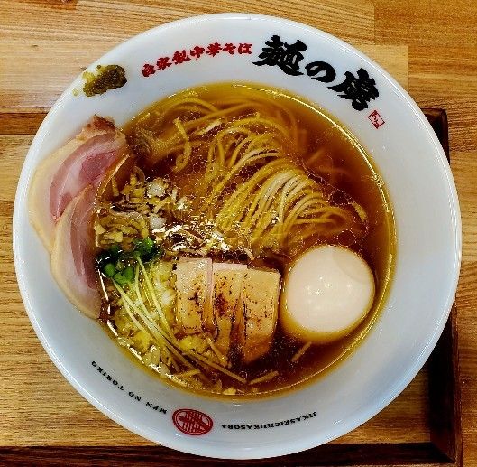 「金の鶏そば」@自家製中華そば 麺の虜の写真