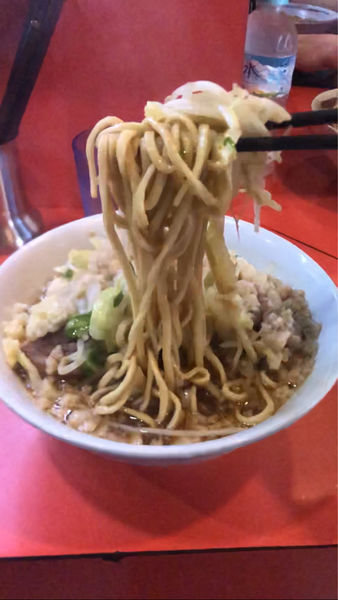 「麺少なめ　ニンニクマシアブラマシのはず」@ラーメン二郎 仙川店の写真