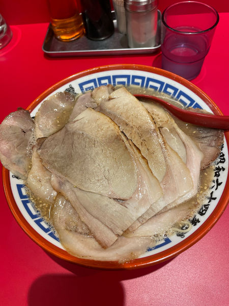 「トリプルチャーシューメン（大盛）」@一骨家 宇佐店の写真