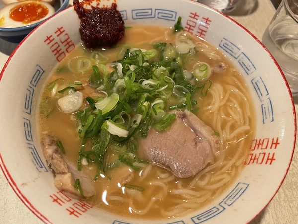 「赤ラーメン」@ラーメン屋の写真