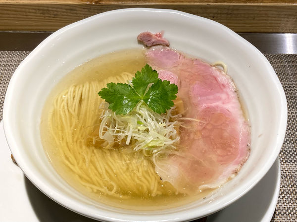 「塩ラーメン」@成城青果の写真