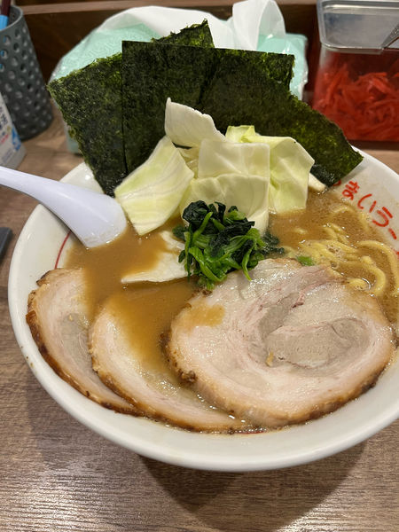 「うまいラーメンチャーシュー増し、硬め濃いめ」@松福 本店の写真