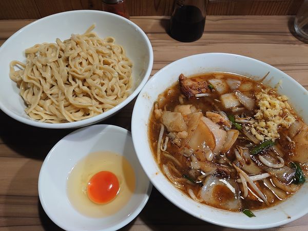 「スタツケ+卵(900円)」@ヒノブタスタミナ 南越谷店の写真