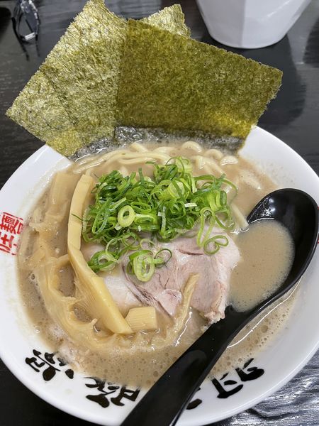 「らぁ麺」@麺屋庄太 津久井浜店の写真