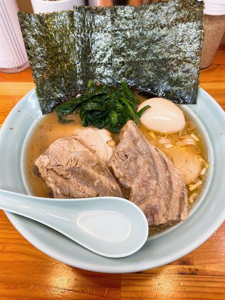 「しょうゆラーメン たまご ぶたなんこつ」@すけちゃんラーメンの写真