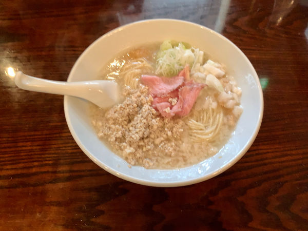 「アイモらーめんF（フロンティア）塩」@ふかや女子流 アイモの写真