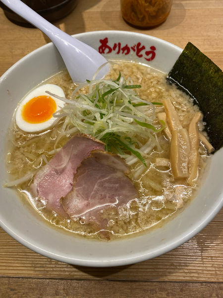 「元（豚骨醤油）850円➕コテコテ」@野方ホープ 原宿店の写真