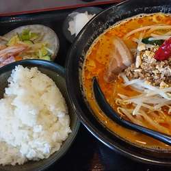 担担麺セット1030円ランチ