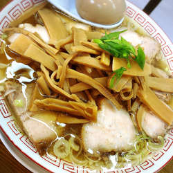 チャーシューメン＋麺大盛＋味玉＋メンマ