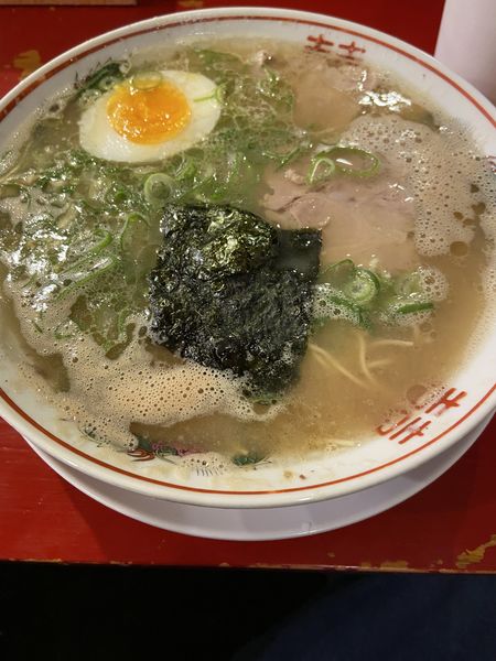 「らーめん」@中洲屋台 長浜ラーメン 初代 健太の写真