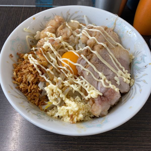 「汁なし930円+マヨ」@ラーメン二郎 川越店の写真
