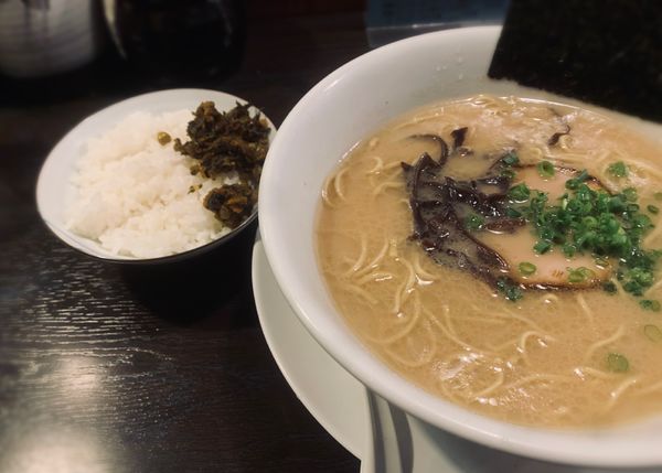 「らーめん（バリカタ￥650）＋小ごはん（￥100）」@一心の写真