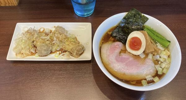 「醤油らーめん」@とものもとの写真