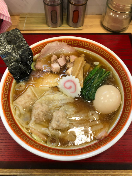 「ワンタン麺＋味玉」@麺創庵 砂田の写真