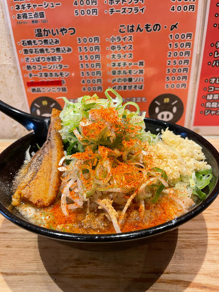 「豚ソバ」@こちとら立石麺豚酒場 粋な豚の写真